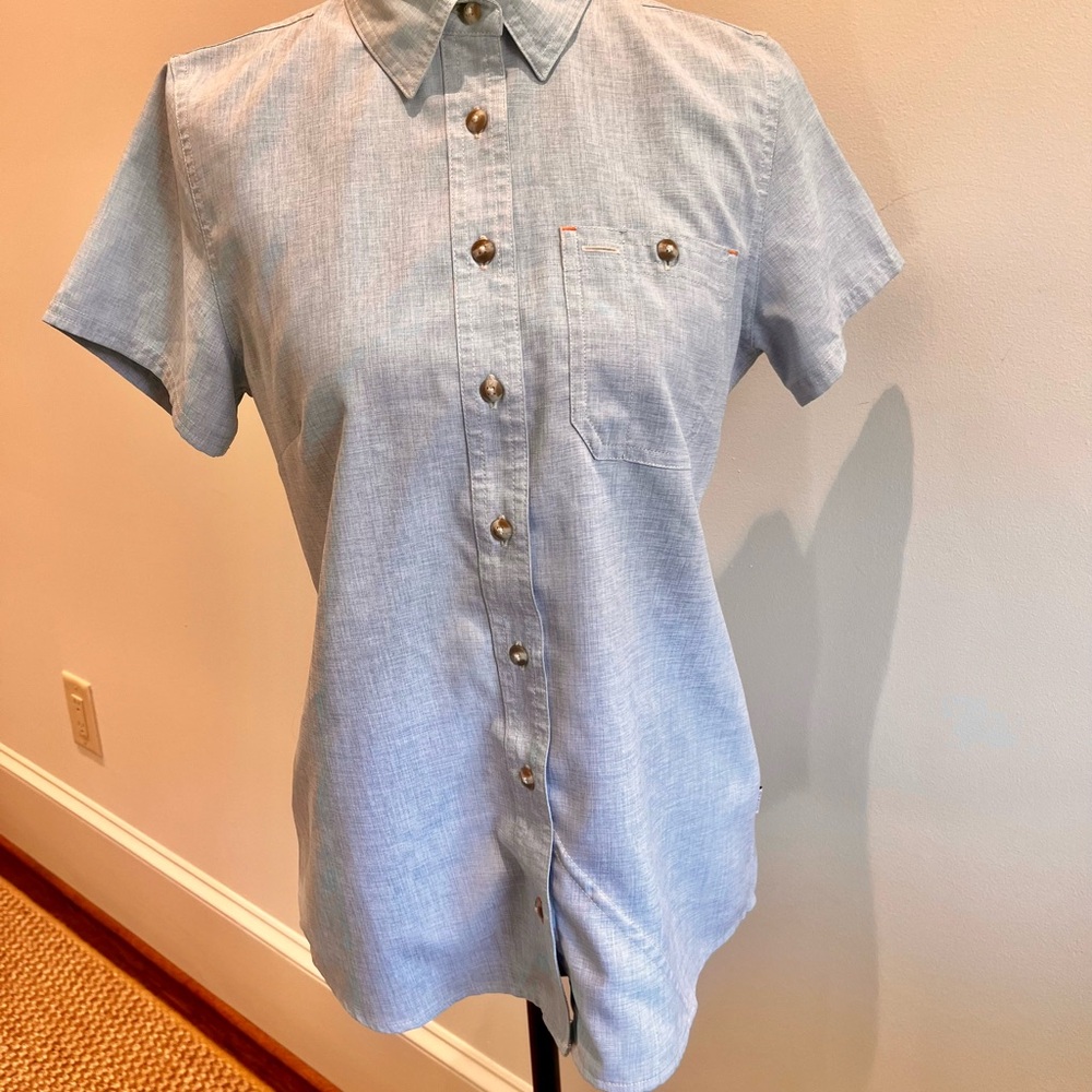 Orvis Light Blue Casual Button Down Shirt